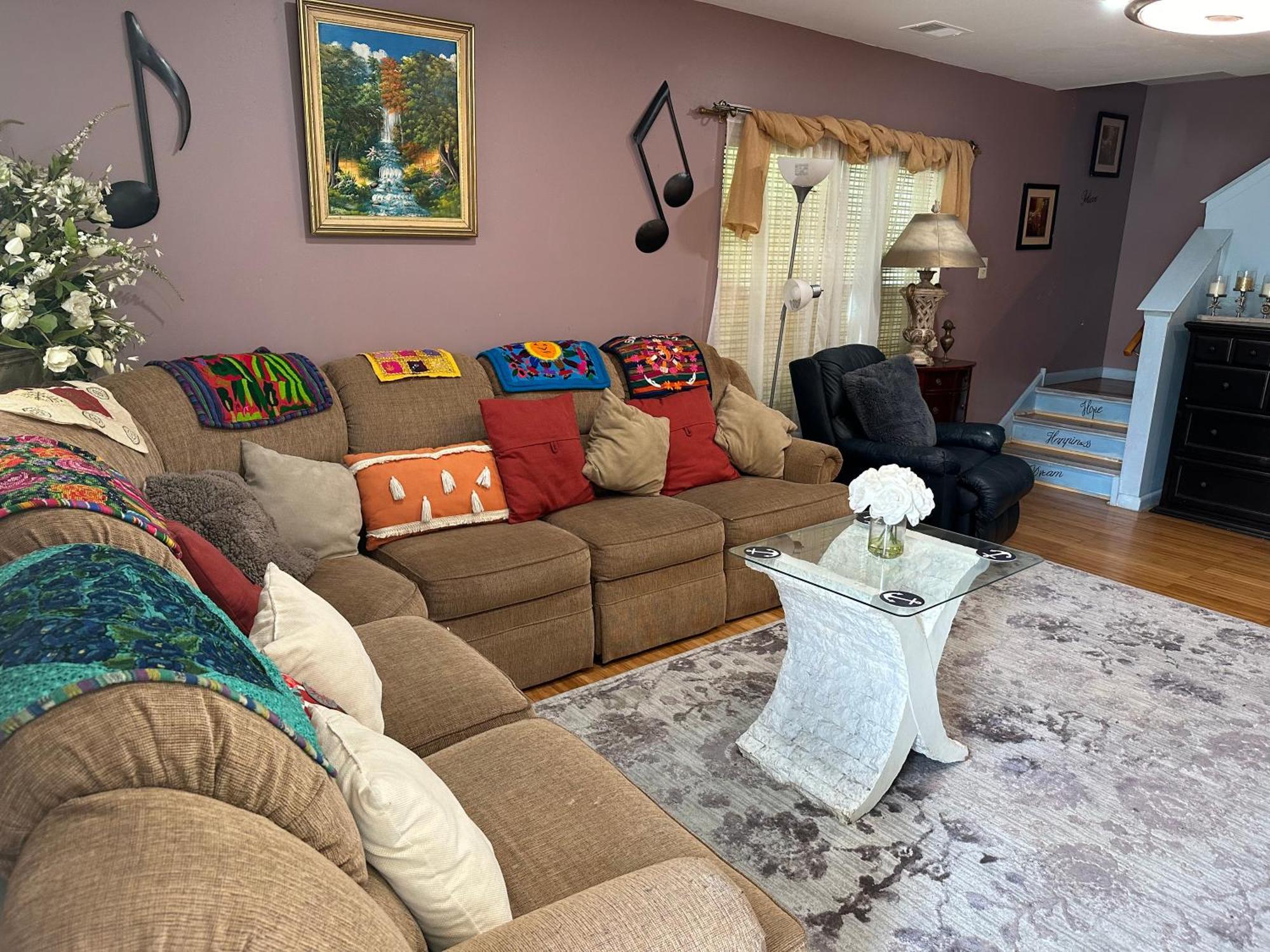 Colorful 3 Bedrooms Twin Home Near Center フィラデルフィア エクステリア 写真